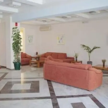 公寓式酒店 克勒奥尼基马雷酒店 罗希姆诺