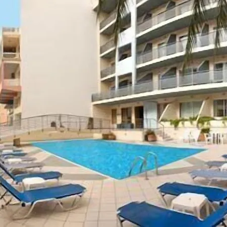 克勒奥尼基马雷酒店 罗希姆诺