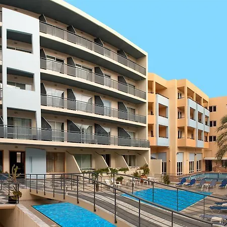 克勒奥尼基马雷酒店 2* 罗希姆诺