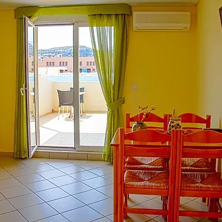 Kleoniki Mare Aparthotel 2*