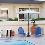 Aparthotel Kleoniki Mare