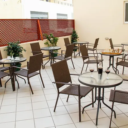Apart Otel Kleoniki Mare 2*
